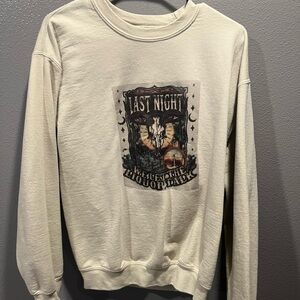 Cream Morgan Wallen crewneck